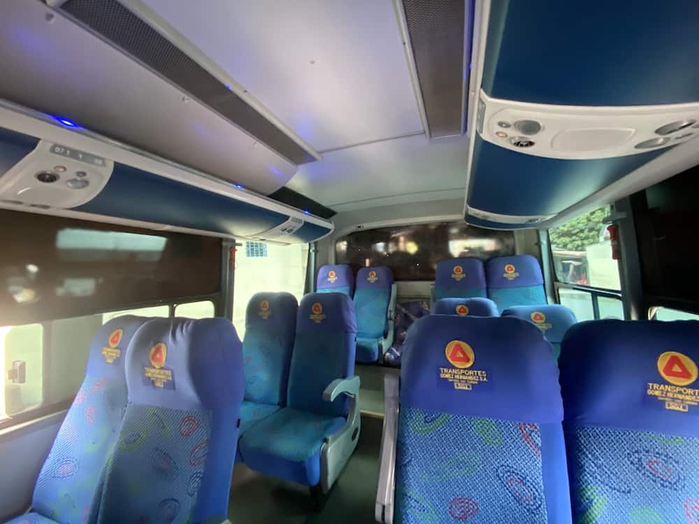 interior colombian buses