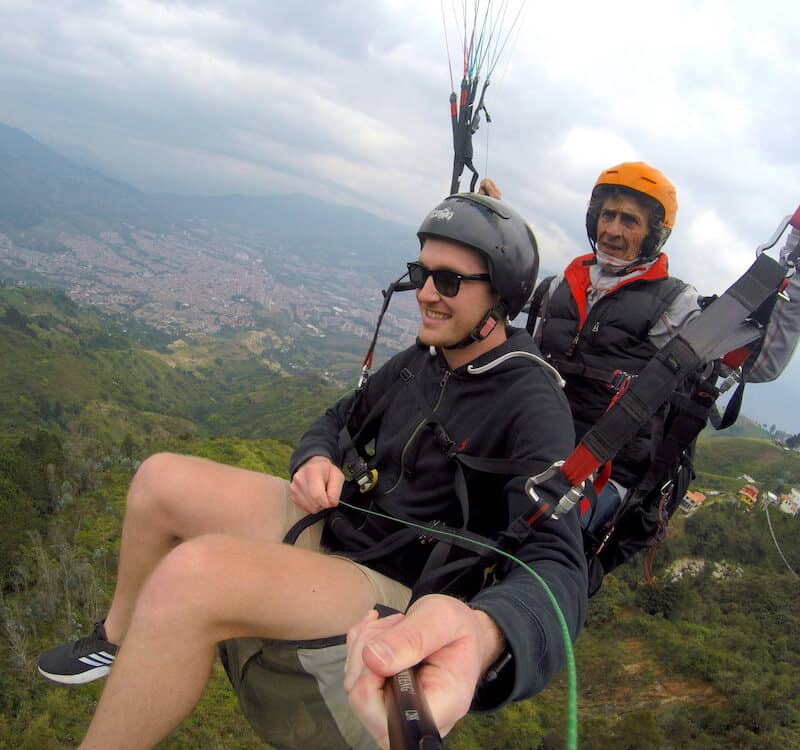 paragliding medellin