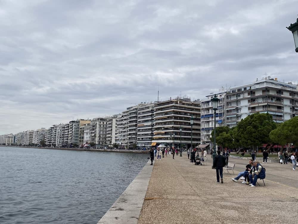 thessaloniki waterfront promenade