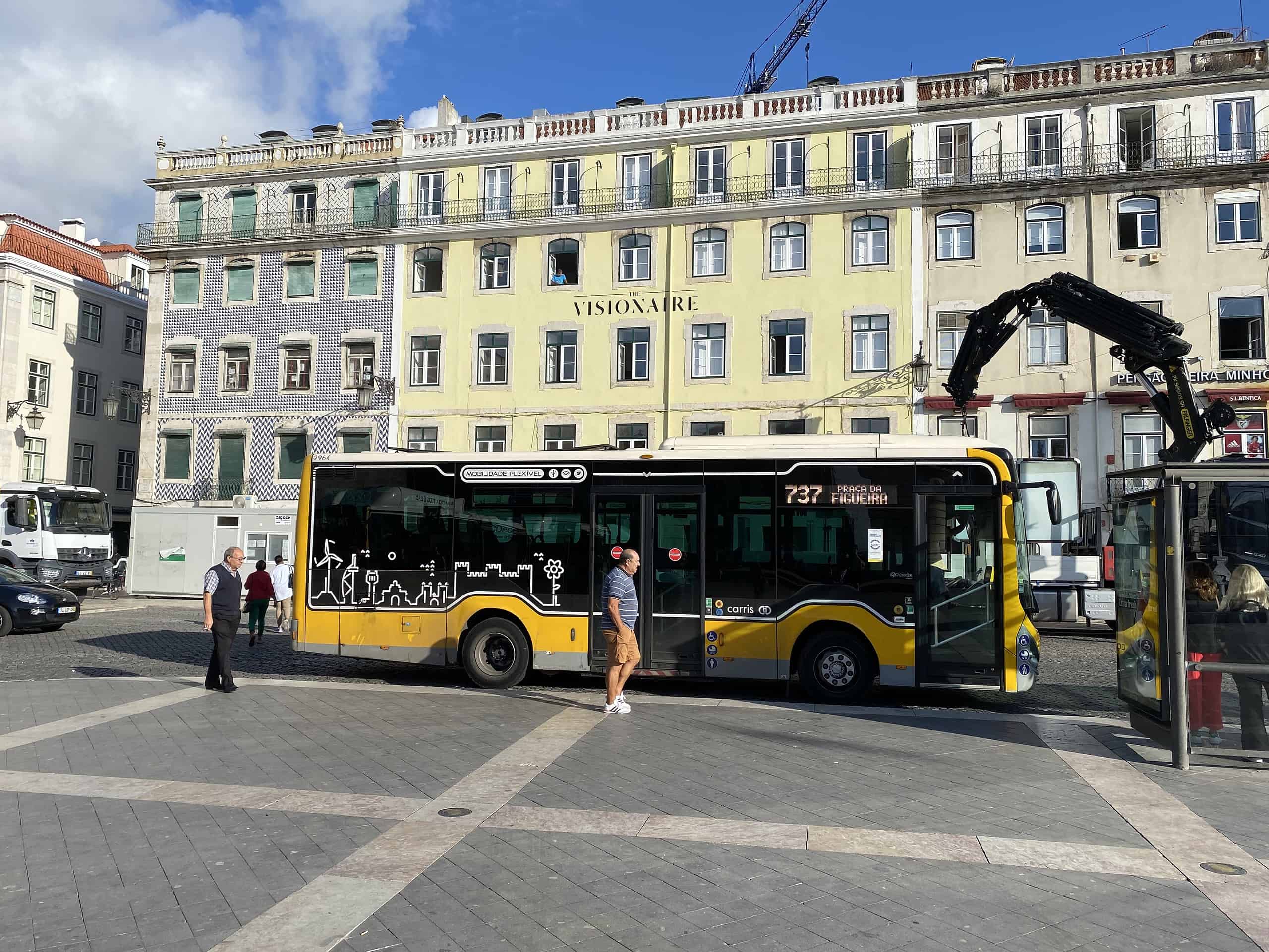 bus transport lisbon portugal