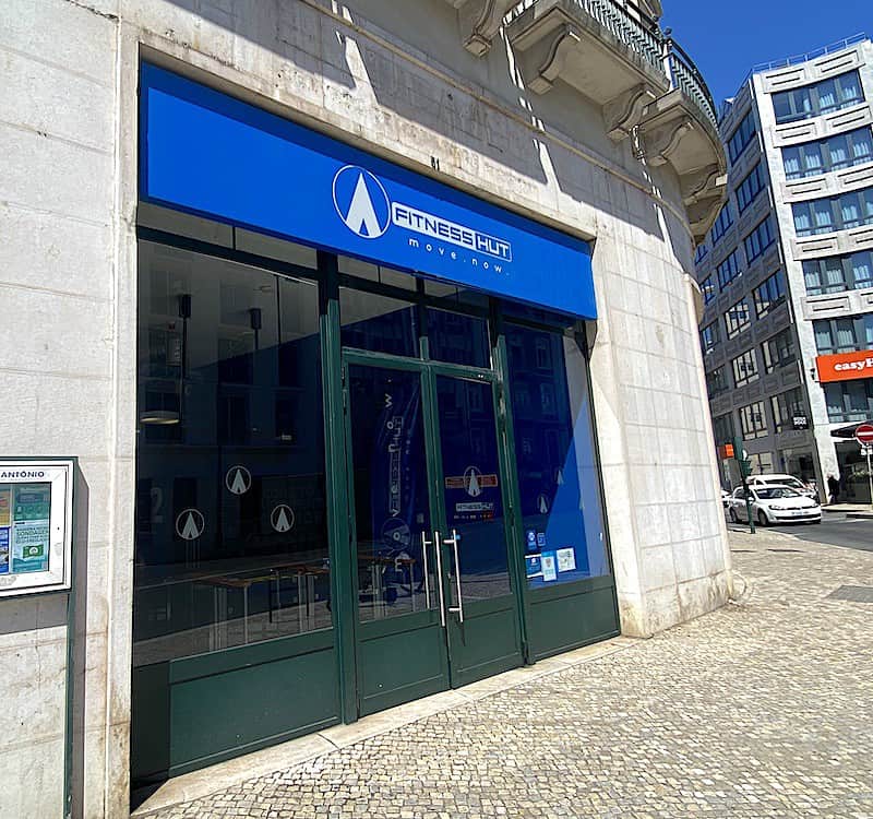 Is Fitness Hut Lisbon The Best Low–Cost Gym In The City? [Review]